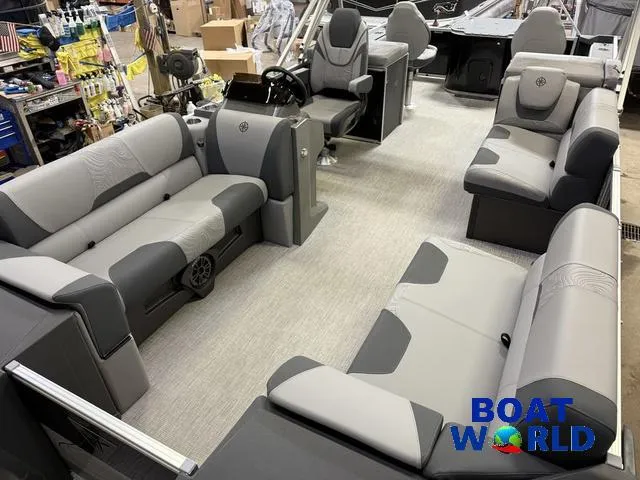 Slide: The Image of 2025 Tahoe Geofish 2385 boat interior with spacious seating and modern design. - 42