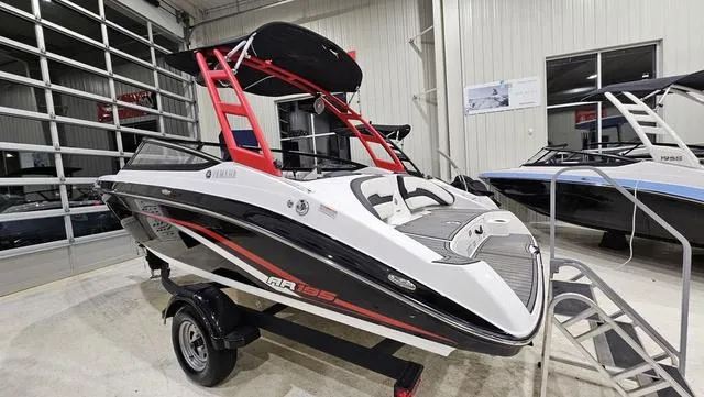 Slide: The Image of Yamaha AR195 2019 - 4