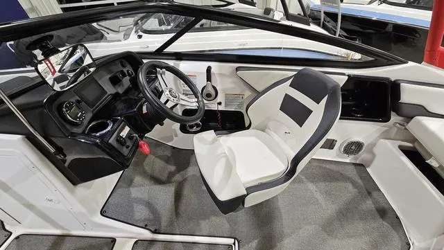 Slide: The Image of Yamaha AR195 2019 - 9