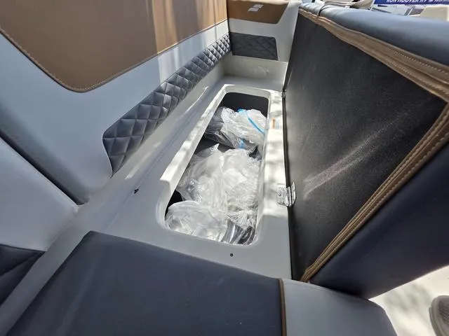 Slide: The Image of Starcraft SVX211 2025 - 18