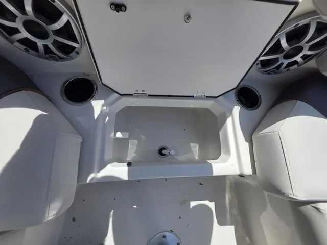 Slide: The Image of Starcraft SVX211 2025 - 21