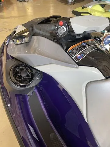 Slide: The Image of Sea-Doo GTI SE 130 2025 - 5