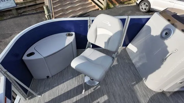 Slide: The Image of Bennington 218 SF 2022 - 10