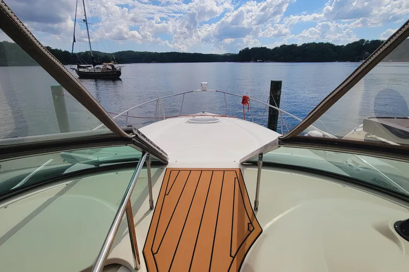 Slide: The Image of Cruisers Yachts 3075 Rogue 1999 - 56