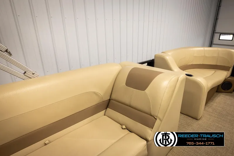 Slide: The Image of Interior of a 2017 Crest 200 L CPT boat with beige seating. - 25