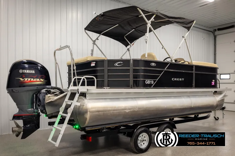 Slide: The Image of 2017 Crest 200 L CPT pontoon boat with Yamaha VMAX engine in a showroom. - 6