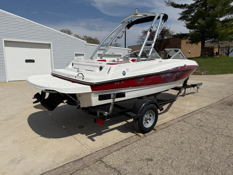 Slide: The Image of Bayliner 185 Bowrider 2013 - 7