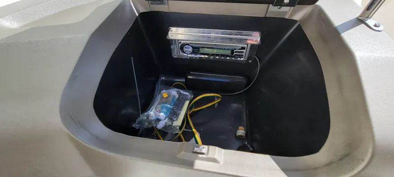 Slide: The Image of Regal REGAL 2000 2005 - 10