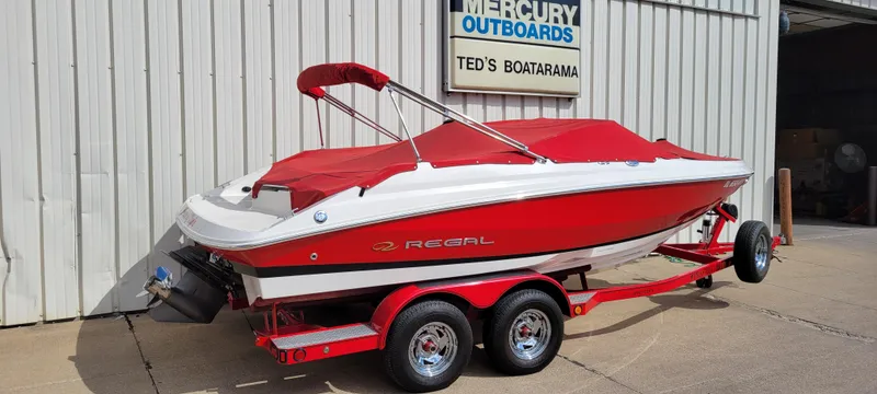 Slide: The Image of Regal REGAL 2000 2005 - 5