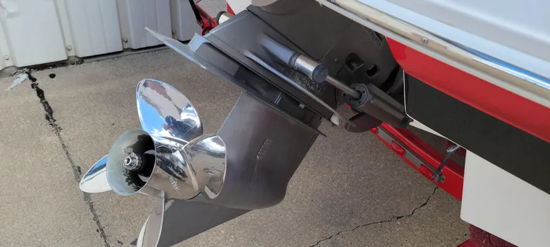 Slide: The Image of Regal REGAL 2000 2005 - 7