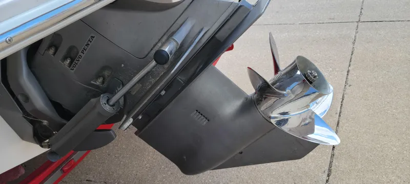 Slide: The Image of Regal REGAL 2000 2005 - 8