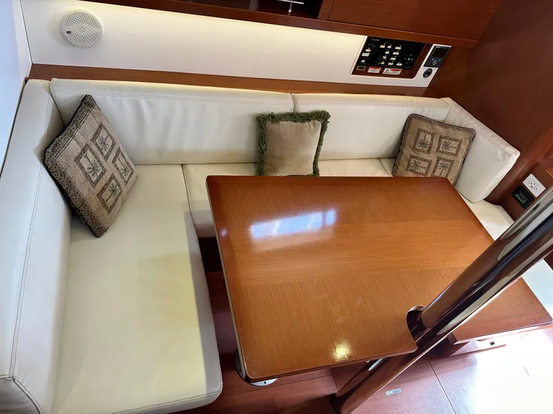 Slide: The Image of Beneteau Oceanis 41 2012 - 56