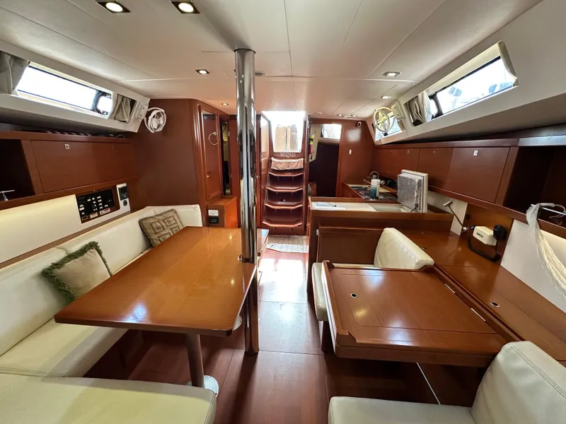Slide: The Image of Beneteau Oceanis 41 2012 - 60