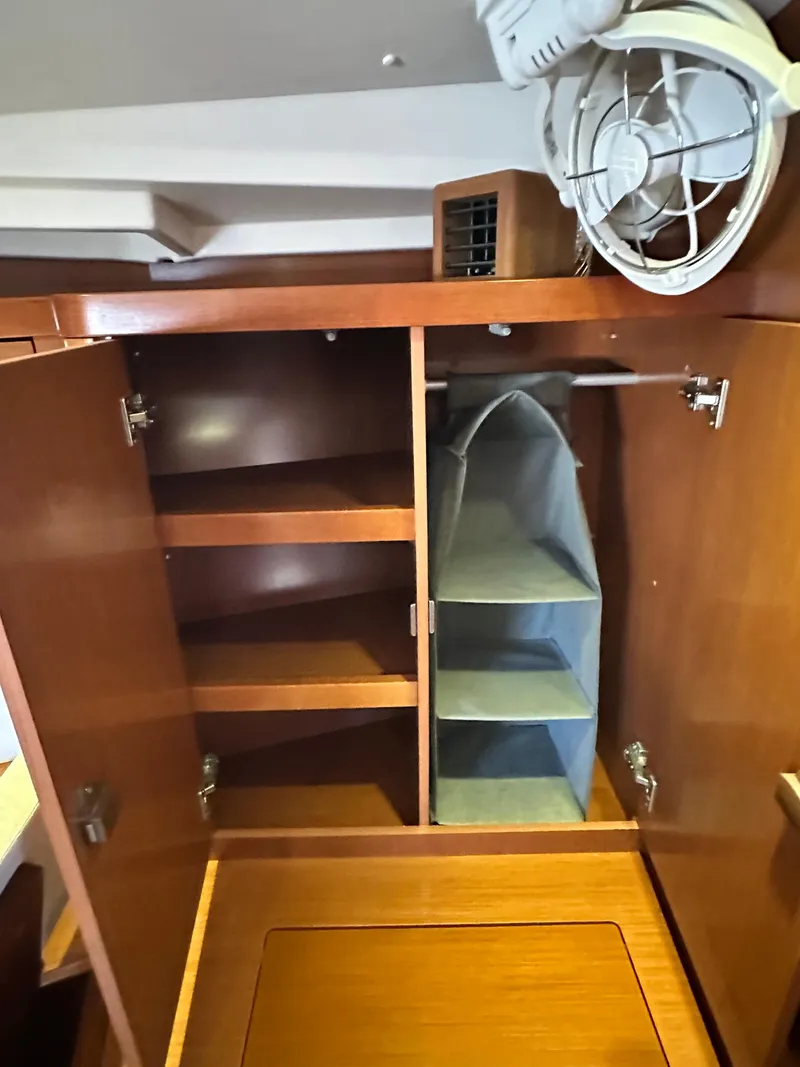 Slide: The Image of Beneteau Oceanis 41 2012 - 61