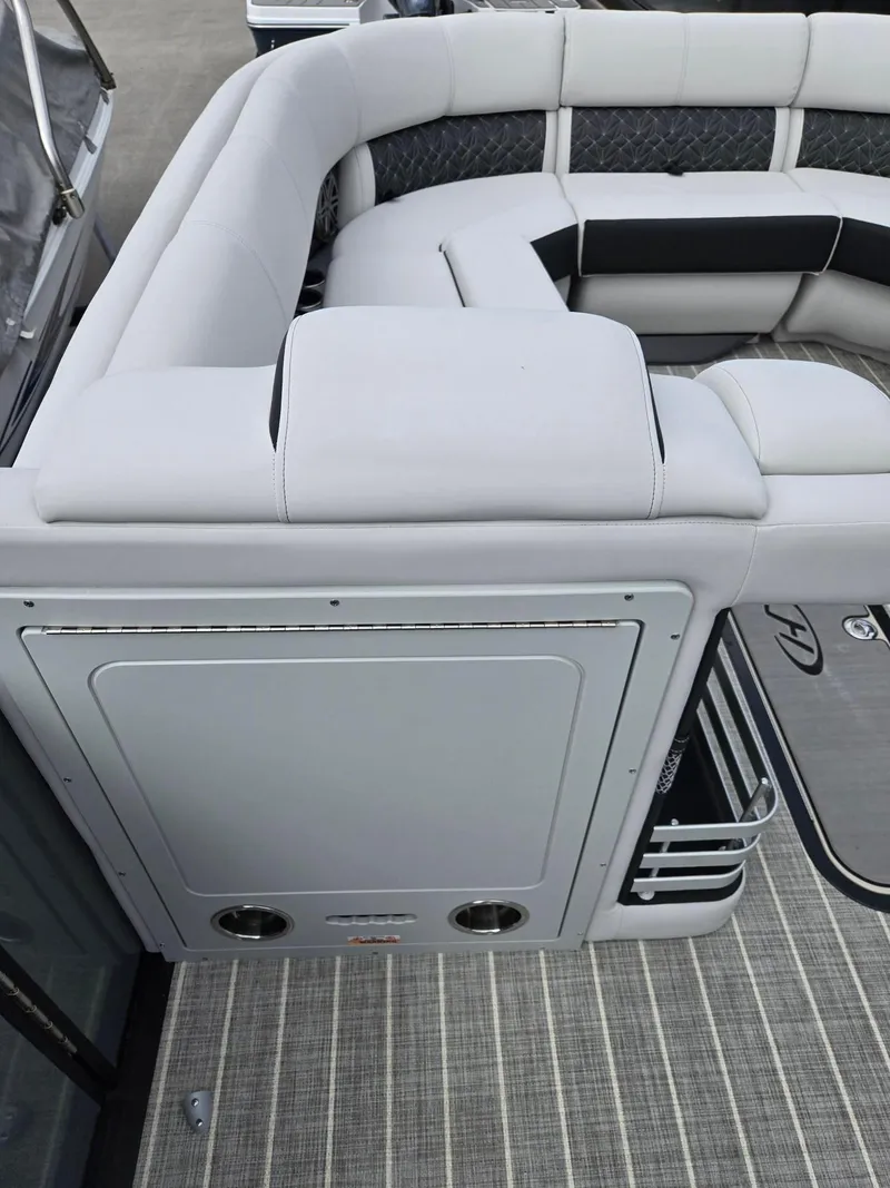 Slide: The Image of Harris 250 Grand Mariner SLEC TRIPLE TOON 2023 - 26