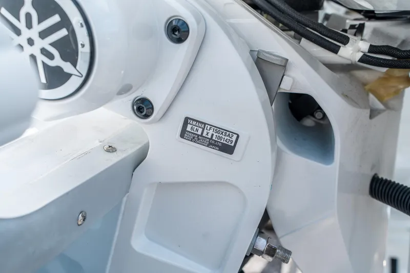 Slide: The Image of Close-up of Yamaha engine detail on 2025 Sea Hunt Gamefish 25 boat. - 34