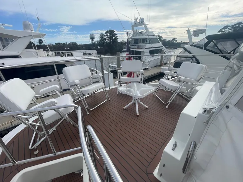 Slide: The Image of Carver 56 Voyager 2006 - 115