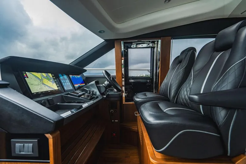 Slide: The Image of Princess S66 2022 - 100