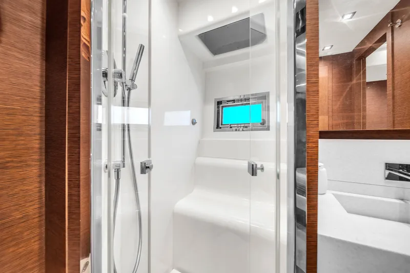 Slide: The Image of Prestige 750 2015 - 66