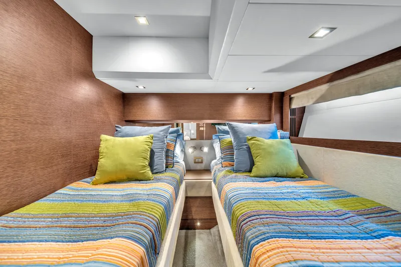 Slide: The Image of Prestige 750 2015 - 68