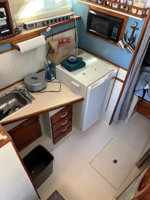 Slide: The Image of Galley - 10