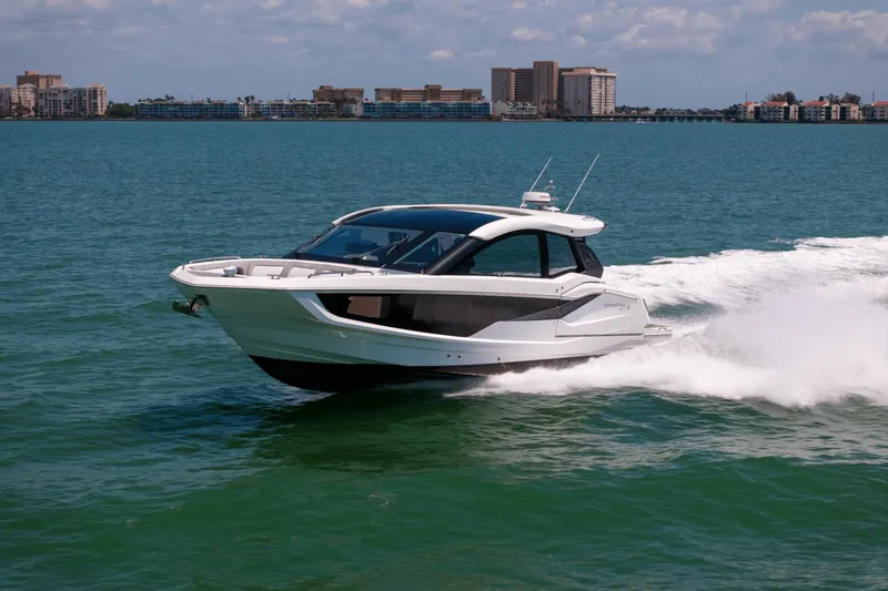 Slide: The Image of Galeon 375 GTO 2023 - 11