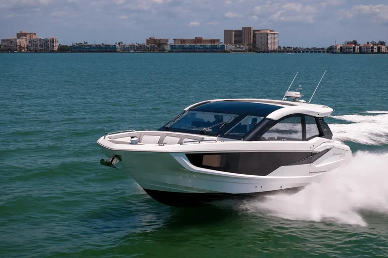 Slide: The Image of Galeon 375 GTO 2023 - 12