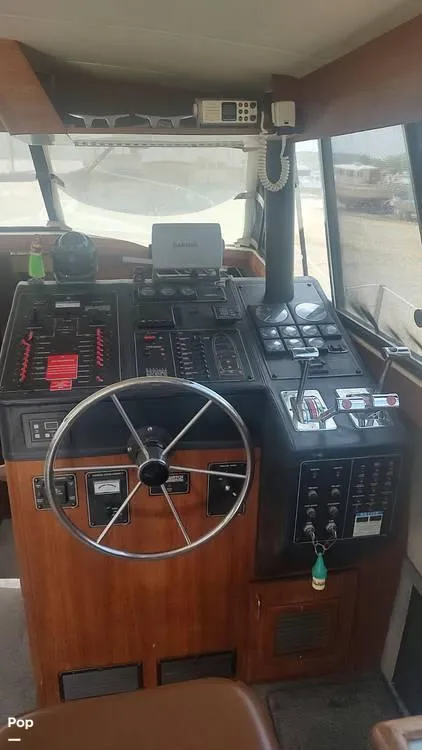 Slide: The Image of 1993 Bayliner 3888 for sale in Demopolis, AL - 16