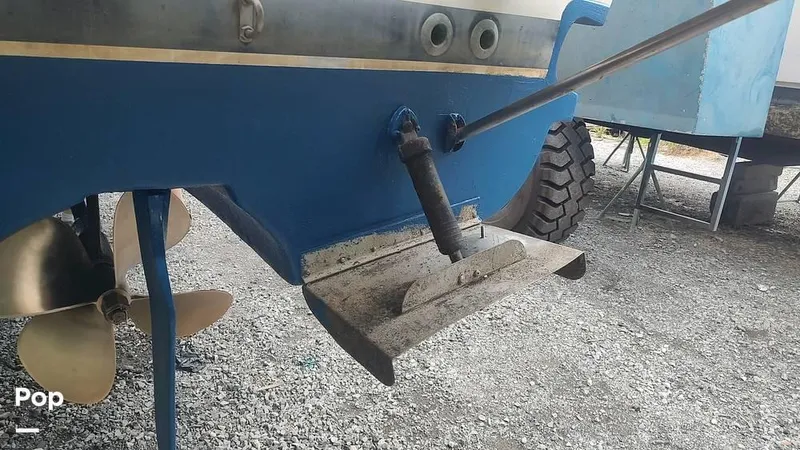 Slide: The Image of 1993 Bayliner 3888 for sale in Demopolis, AL - 53