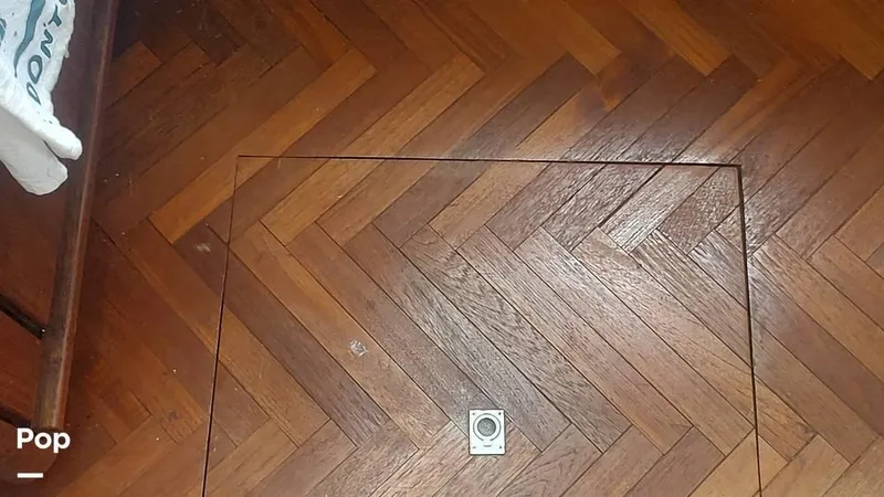 Slide: The Image of 1993 Bayliner 3888 for sale in Demopolis, AL - 58