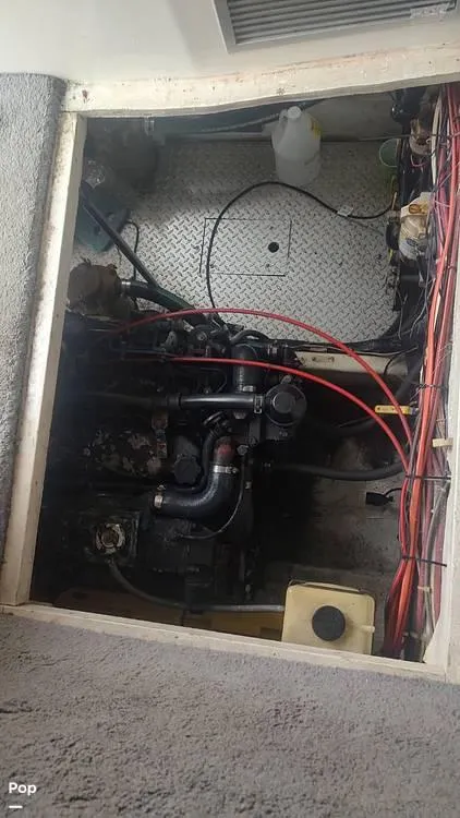 Slide: The Image of 1993 Bayliner 3888 for sale in Demopolis, AL - 69