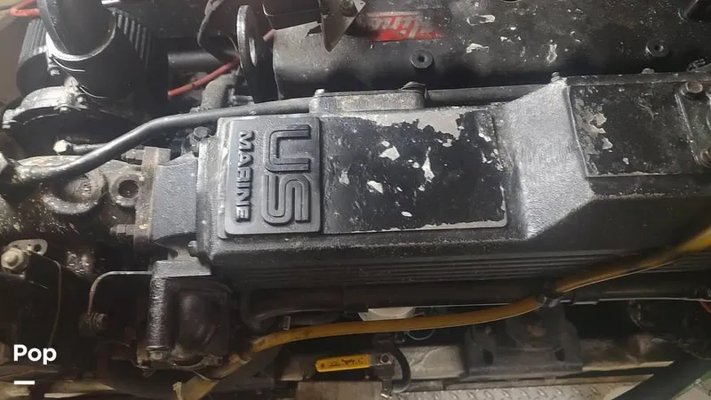 Slide: The Image of 1993 Bayliner 3888 for sale in Demopolis, AL - 71