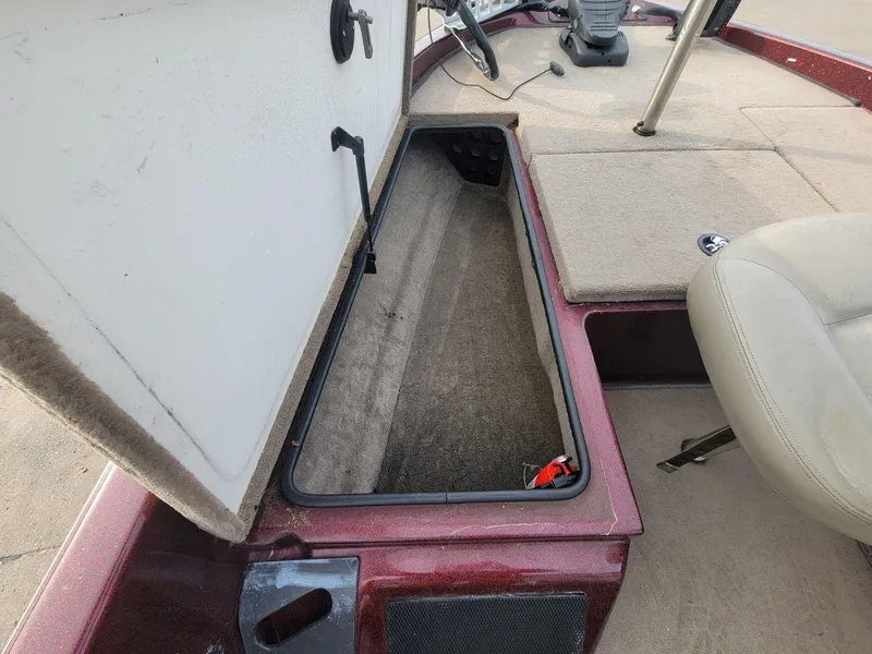 Slide: The Image of Ranger 175SVS 2003 - 10