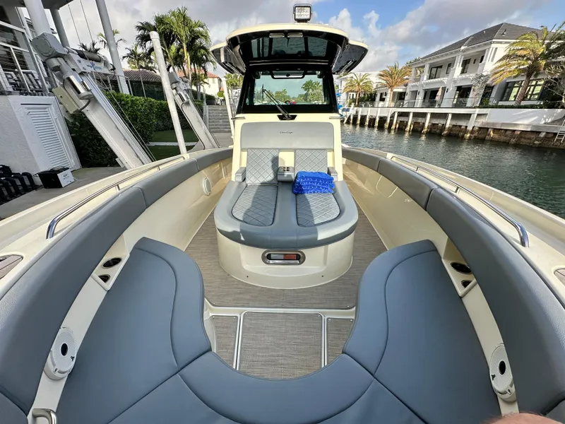 Slide: The Image of Chris-Craft Catalina 30 2023 - 10