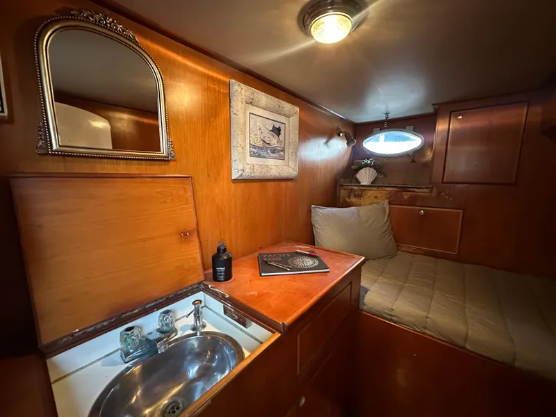 Slide: The Image of Mikelson Long-Range Luxury Sportfish 1999 - 52