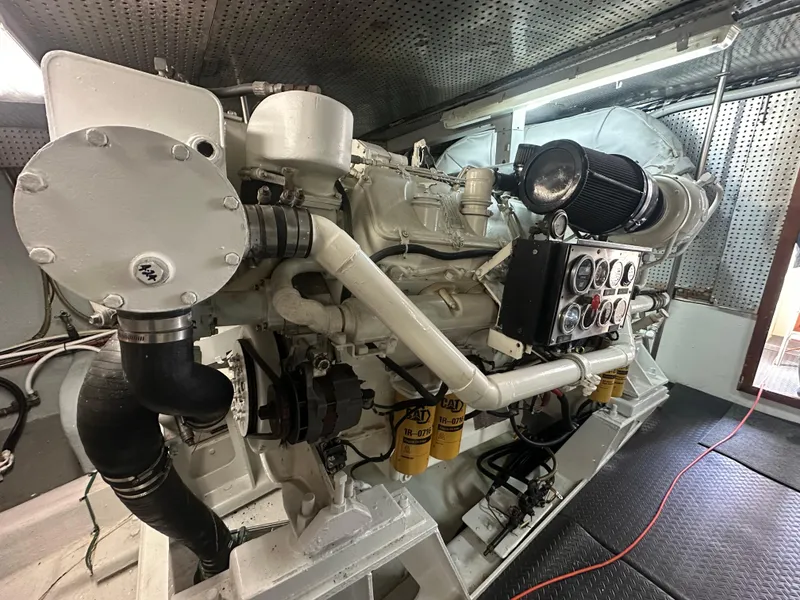 Slide: The Image of Mikelson Long-Range Luxury Sportfish 1999 - 54