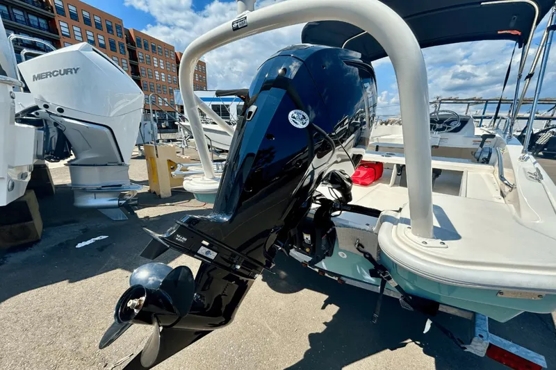 Slide: The Image of Boston Whaler 160 Super Sport 2025 - 4