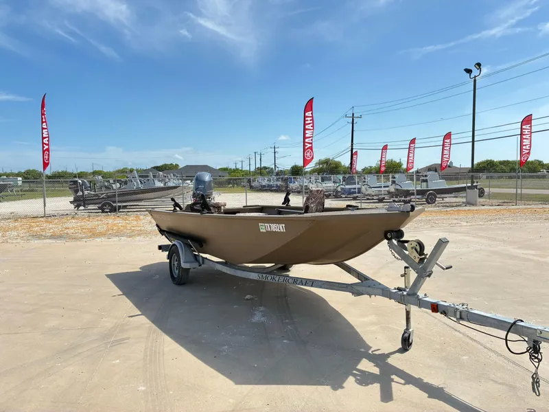 Slide: The Image of 2019 Smoker Craft 1660 SPORTSMAN boat on trailer, outdoor dealership display. - 5