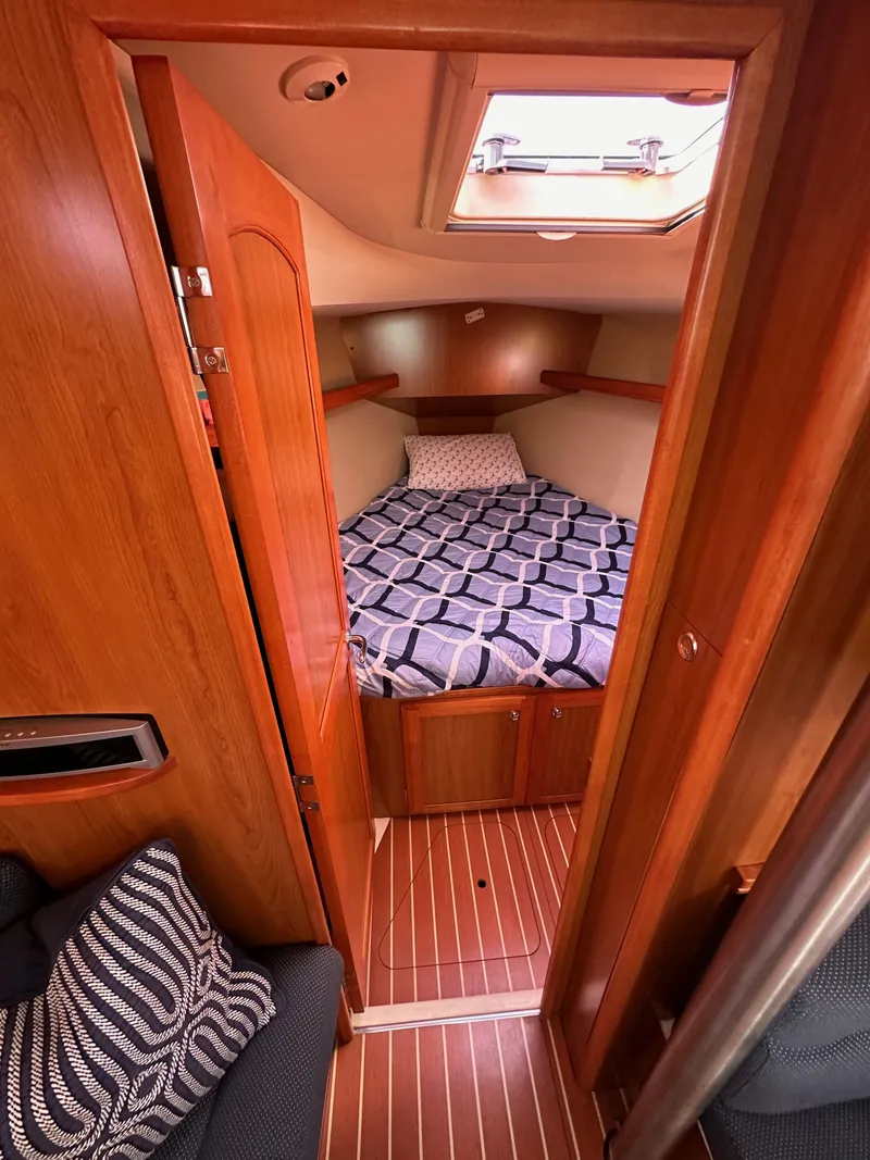 Slide: The Image of Hunter 38 2008 - 66