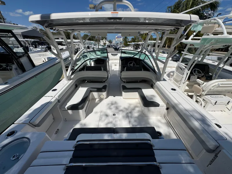 Slide: The Image of 2024 Robalo R317 boat interior with spacious seating and modern design. - 5
