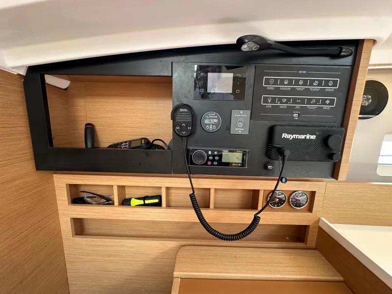 Slide: The Image of Jeanneau Sun Odyssey 410 2020 - 56