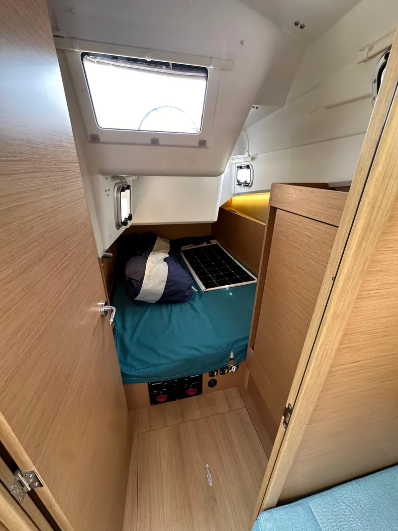 Slide: The Image of Jeanneau Sun Odyssey 410 2020 - 59