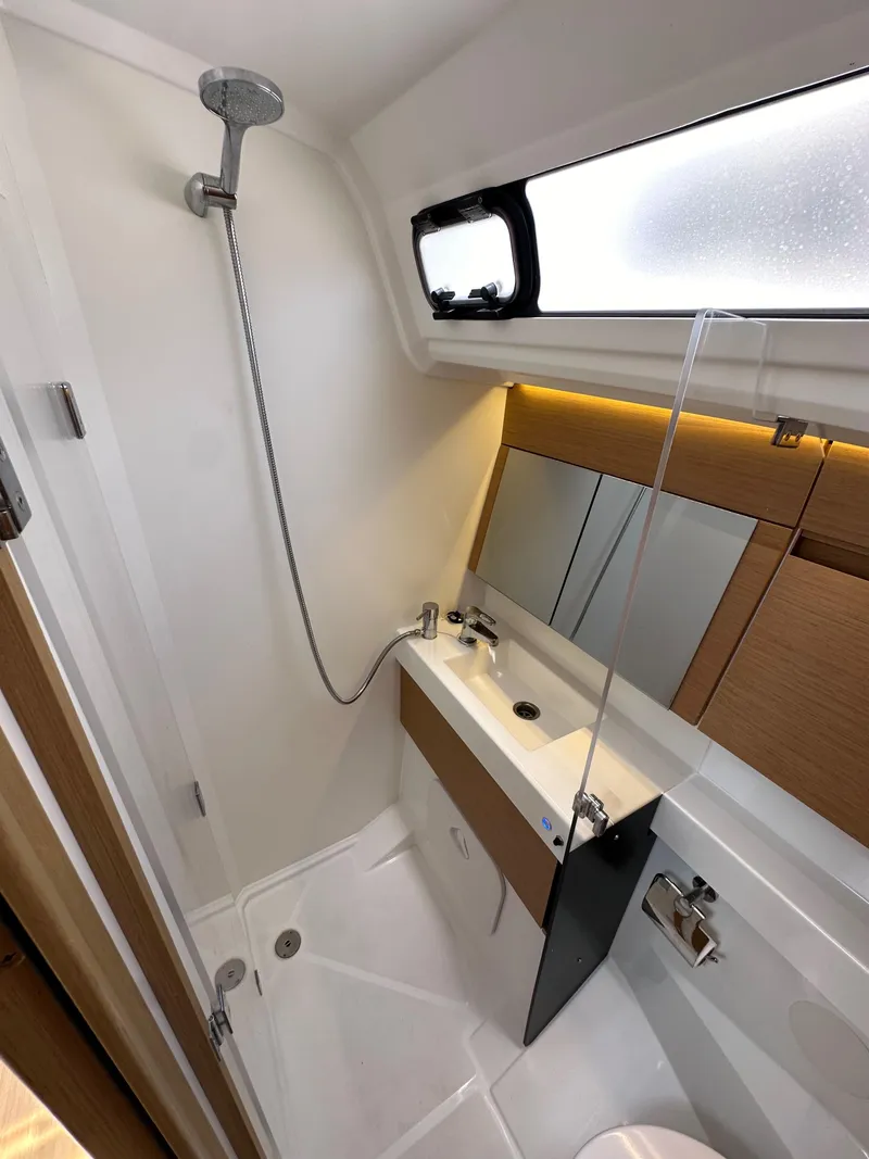 Slide: The Image of Jeanneau Sun Odyssey 410 2020 - 65