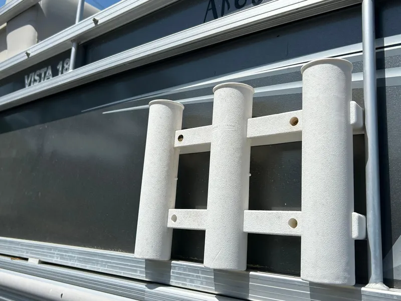 Slide: The Image of Rod holders on a 2020 SunChaser Vista 18 Fish boat. - 6