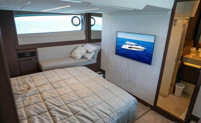 Slide: The Image of Prestige 520S 2019 - 101