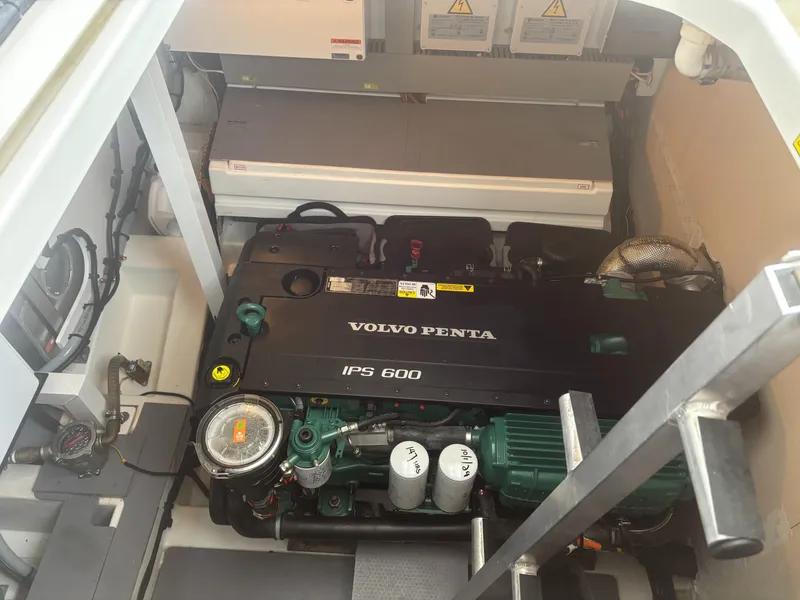 Slide: The Image of Prestige 520S 2019 - 107