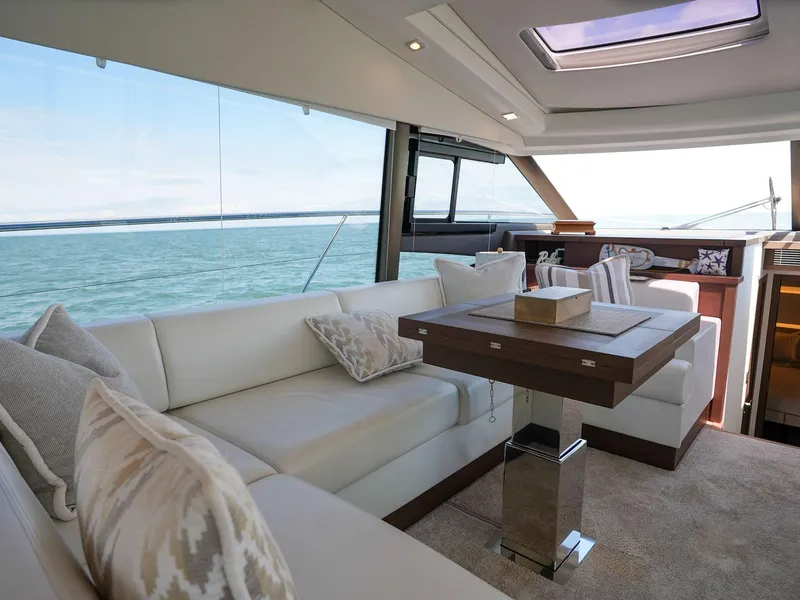 Slide: The Image of Prestige 520S 2019 - 56