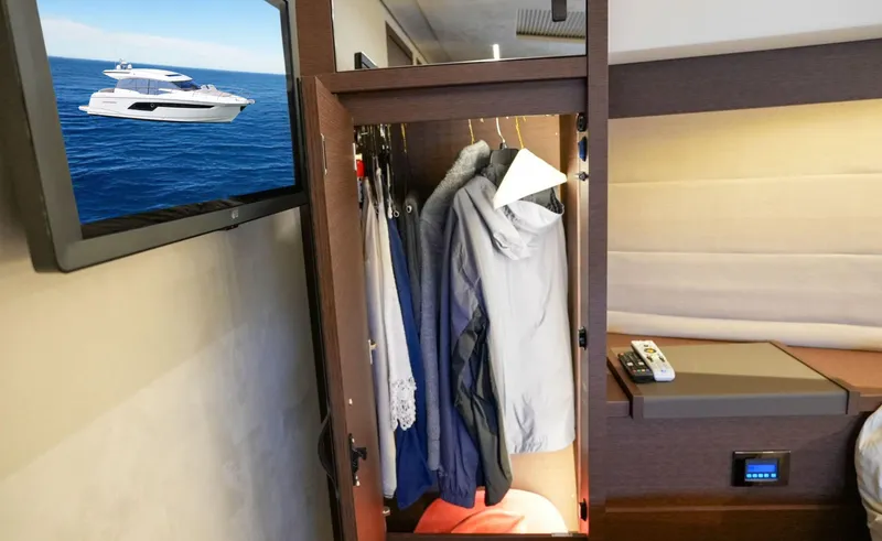 Slide: The Image of Prestige 520S 2019 - 82