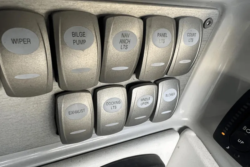 Slide: The Image of Formula 330 Ss 2008 - 18