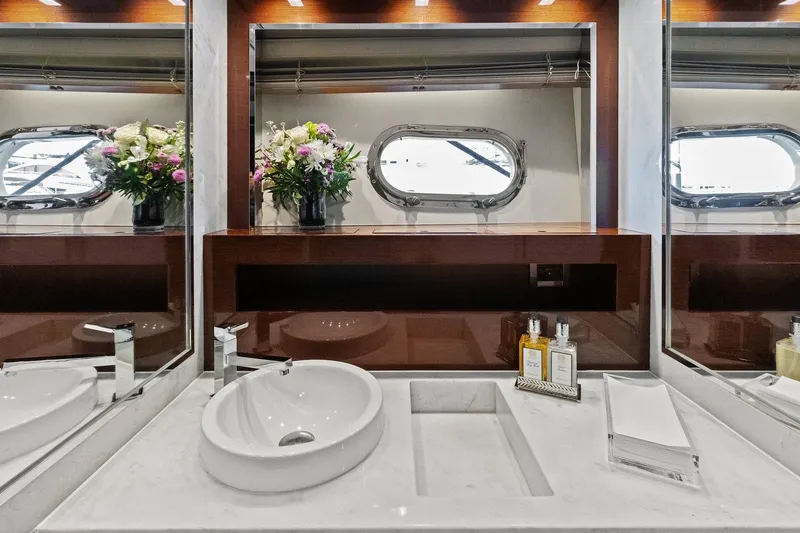 Slide: The Image of Cheoy Lee 76 Alpha 2013 - 111